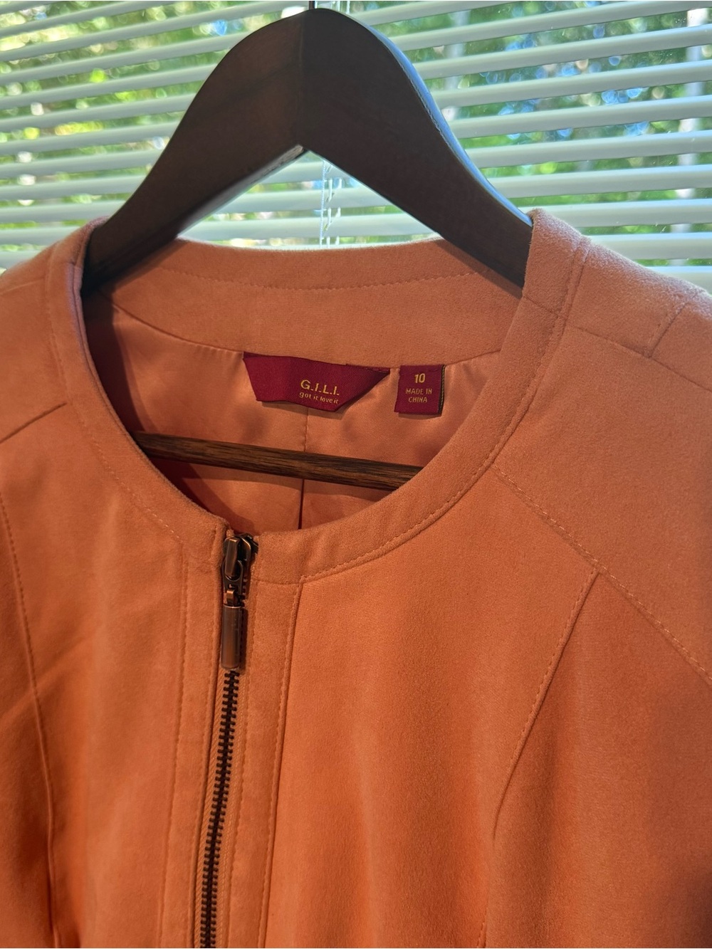 G.I.L.I. Women's Pink Zip-Front Jacket